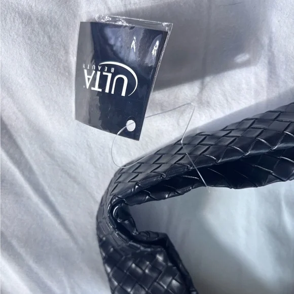 Black Woven Shoulder Bag - Picture 5 of 5